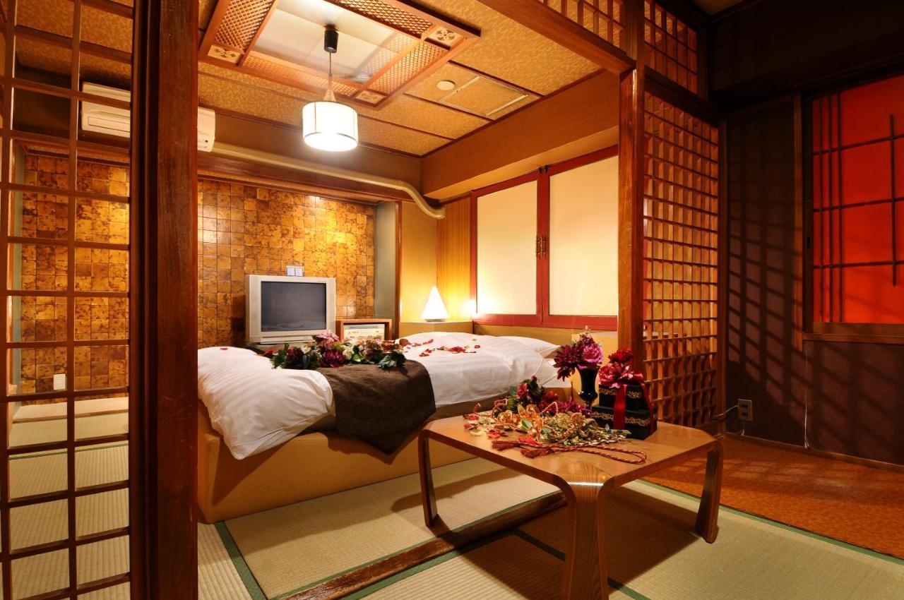 Namba Alpha (Adults Only) Hotel Osaka Eksteriør billede